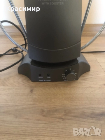 Антена за цифрова телевизия с усилвател, снимка 2 - Приемници и антени - 52104517