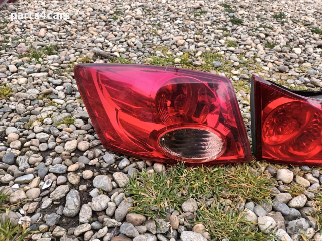 ляв и десен вътрешен и външен стоп за хонда акорд 8 комби HONDA ACCORD VIII, снимка 2 - Части - 54021666