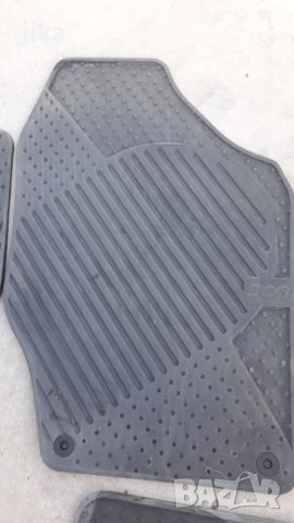 Оригинални гумени стелки за PEUGEOT 308 2013г, снимка 5 - Аксесоари и консумативи - 42923976