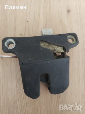 Брава заден капак за Ауди а3 8л, снимка 2 - Части - 48781668