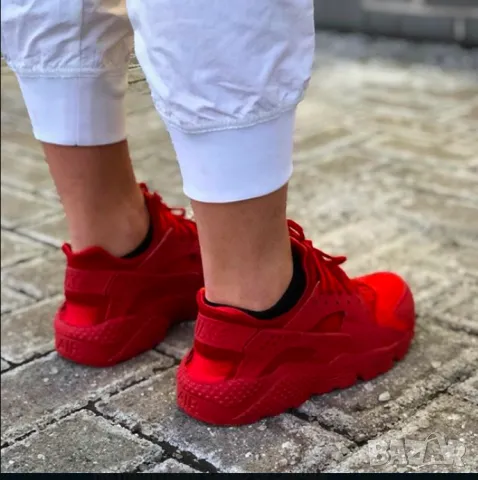 маратонки Nike Air Huarache Run 'All Red' номер 41-42, снимка 6 - Маратонки - 47481858