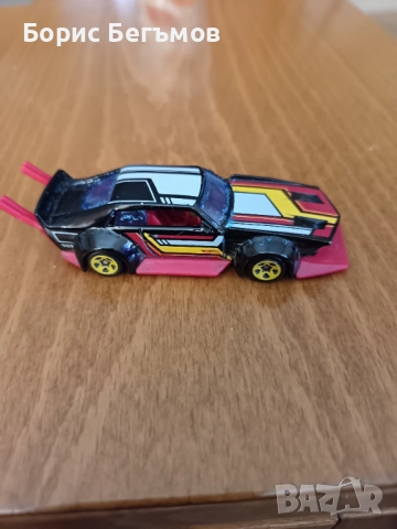 Количка Mattel Hot Wheels 2011 - Mad Manga, снимка 4 - Колекции - 52977185