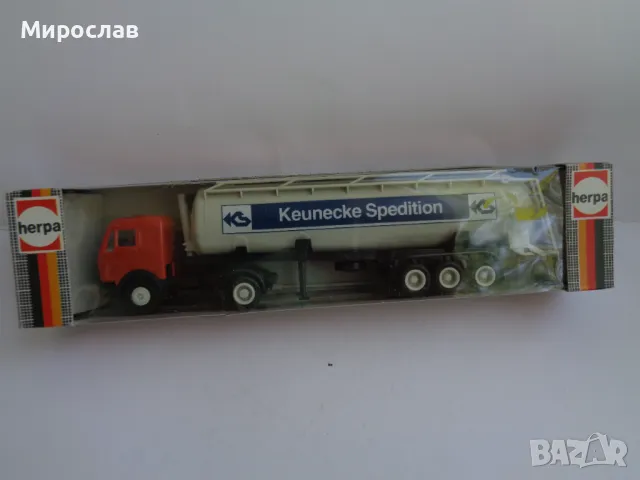 HERPA H0 1/87 КАМИОН MERCEDES BENZ ЦИСТЕРНА МОДЕЛ КОЛИЧКА, снимка 2 - Колекции - 47293234