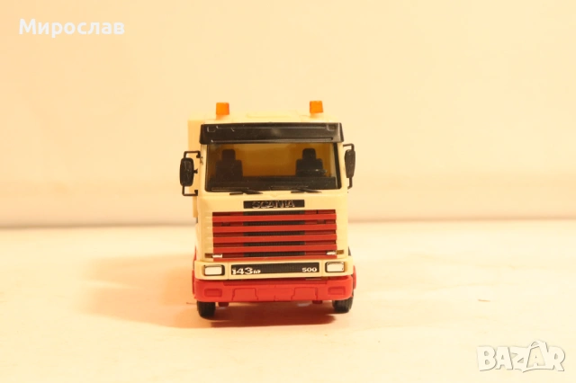 HERPA H0 1/87 SCANIA КАМИОН ВЛЕКАЧ КОЛИЧКА МОДЕЛ, снимка 3 - Колекции - 54113536