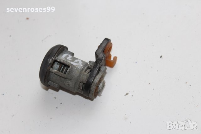 Патрон дясна врата без ключ Тата Индика Tata Indica 2008, снимка 3 - Части - 39868392