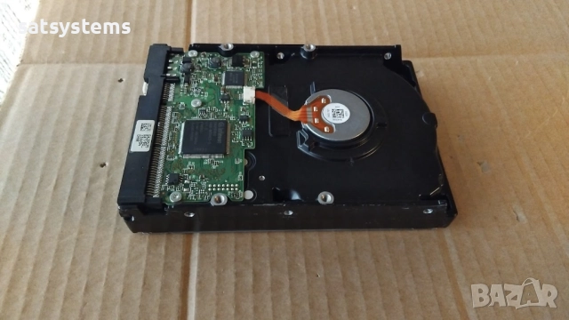 Хард диск Hitachi HDT725032VLAT80 320GB IDE Ultra-ATA/133, снимка 4 - Твърди дискове - 52989143