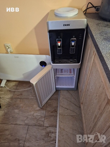 Намален на 149лв Диспенсър за топла и студена вода+хладилник , снимка 2 - Други - 53138580