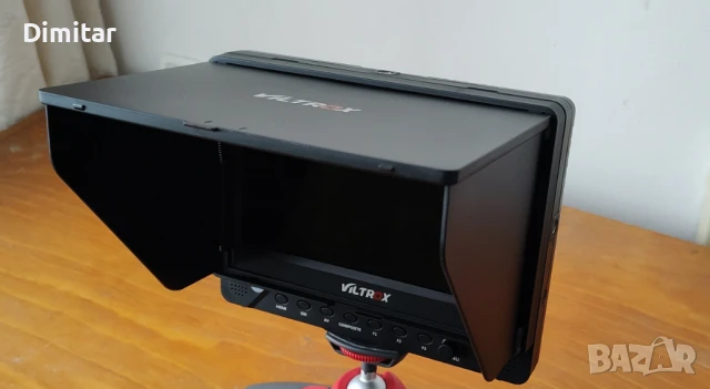 Продавам монитор Viltrox DC-70EX 7 inches., снимка 4 - Чанти, стативи, аксесоари - 51248393