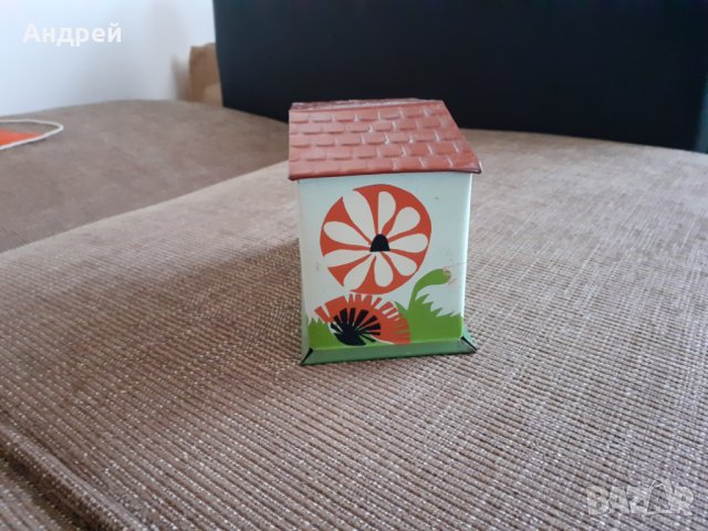 Стара детска касичка #5, снимка 5 - Антикварни и старинни предмети - 29593015