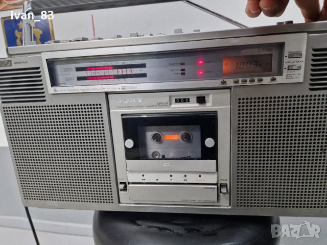 Радиокасетофон Sony cfs D7, снимка 3 - Радиокасетофони, транзистори - 38593959