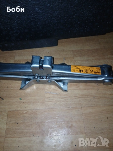 Органайзер с инструменти Дачия Дъстър, снимка 6 - Аксесоари и консумативи - 53964001