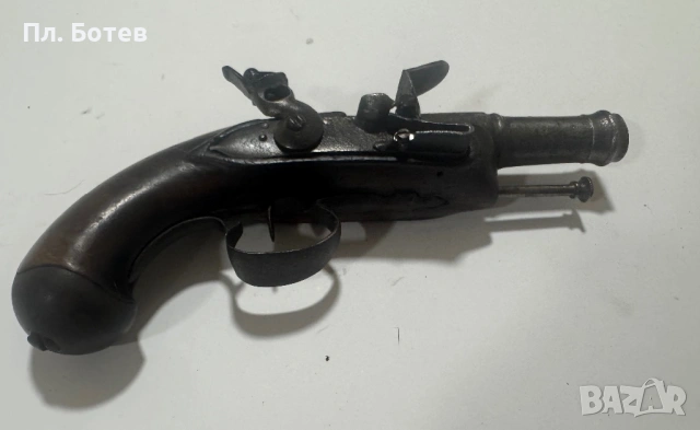 Стар кремъчен пищов, снимка 3 - Антикварни и старинни предмети - 53953079