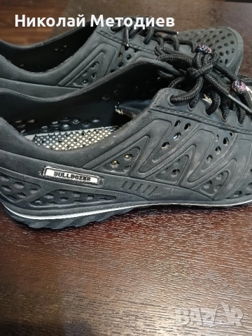 Запазени обувки няма скъсано и ли протрито номер 42, снимка 2 - Маратонки - 52015712