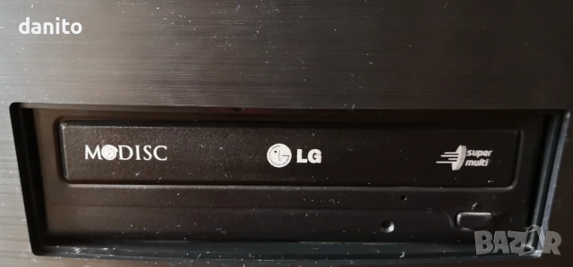 Компютърна кутия + захранващ блок и DVD, снимка 2 - Захранвания и кутии - 53881102