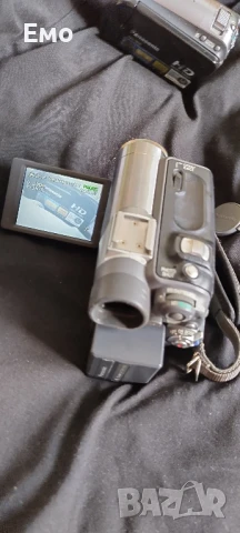 Камкордер Panasonic NV-GS10, снимка 3 - Камери - 51155292
