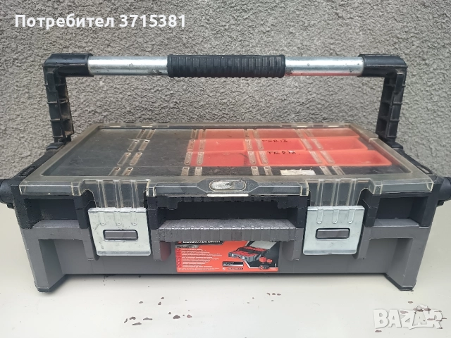 Куфар за инструменти Black & Decker , снимка 8 - Куфари с инструменти - 52166027