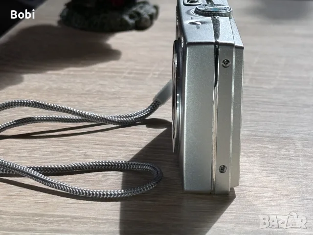 Samsung L100 – 8.2 MP Y2K, снимка 18 - Фотоапарати - 56270495