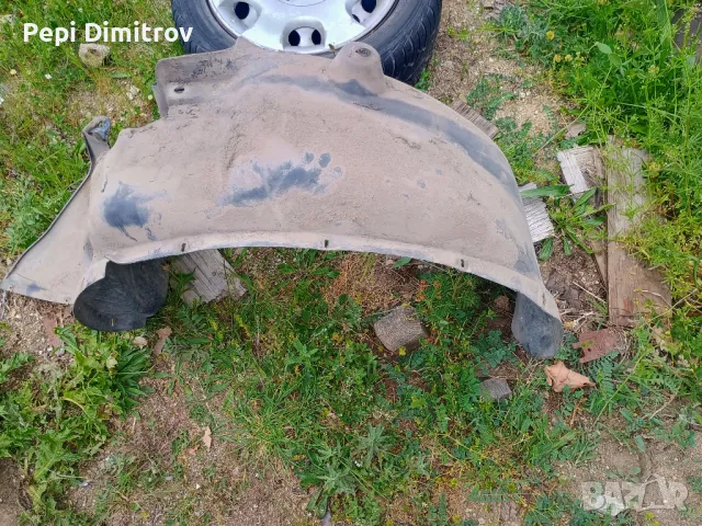 Заден десен подкалник Volkswagen New Beetle Coupe (01.1998 - 09.2010),, снимка 2 - Части - 50281020