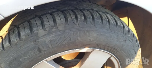 Гуми 205/60/15 джанти 5/100 Голф