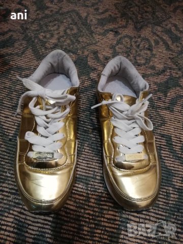 Ботуши и маратонки +гуменки , снимка 4 - Детски боти и ботуши - 35360592