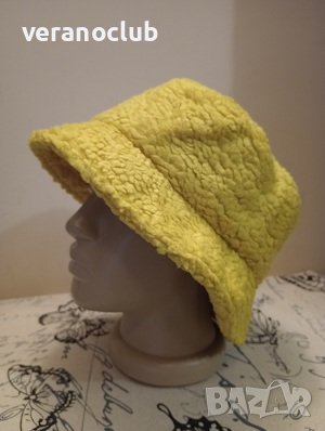 Дамска шапка Екзотика Жълта