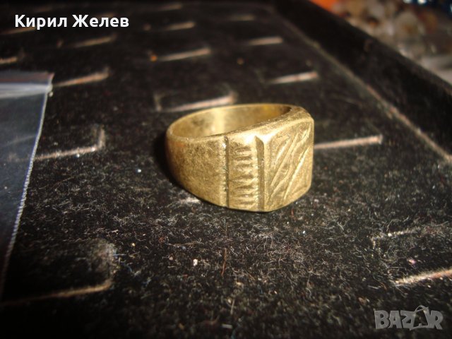 СТАР ПОЗЛАТЕН БРОНЗОВ ПРЪСТЕН ОРНАМЕНТИРАН РЪЧНО МАЙСТОРСКА АРТ ДЕКО ИЗРАБОТКА МАСИВЕН 21878, снимка 3 - Антикварни и старинни предмети - 33846605