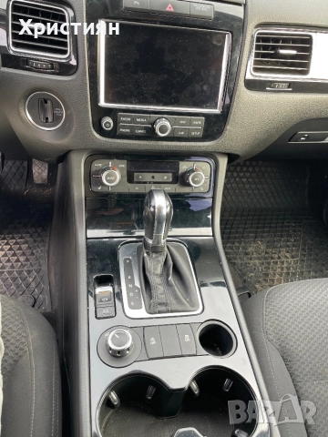 VW TOUAREG, снимка 6 - Автомобили и джипове - 52894069