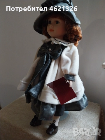 Винтидж порцеланова кукла на Х. Самюел Клер, колекционерска лимитирана серия като нова, снимка 15 - Декорация за дома - 52069202