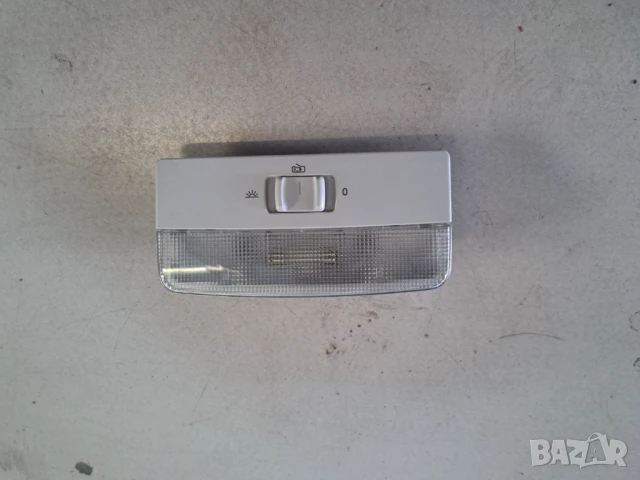 Централен плафон купе за фолцваген кади, снимка 2 - Части - 50950785