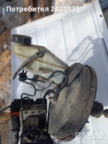 Спирачна помпа и казанче за тойота ярис 2008г., снимка 5 - Части - 44212740