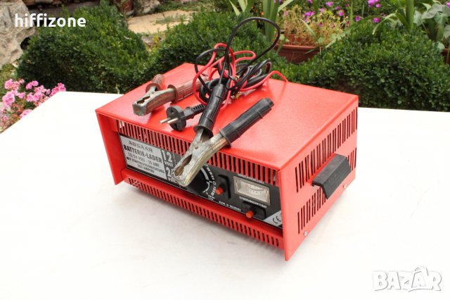 Зарядно 12-24 V, снимка 2 - Аксесоари и консумативи - 34099482