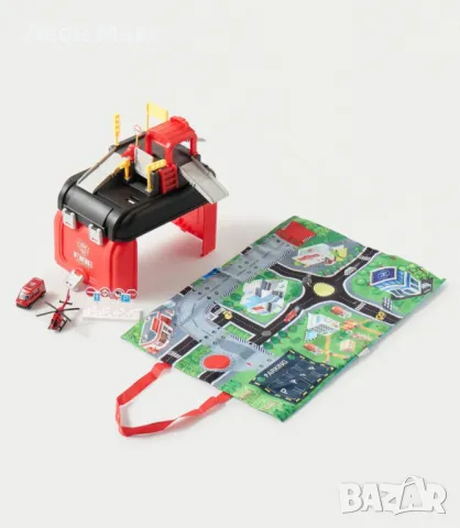 Паркинг раница с метална кола и килим 40ч , снимка 3 - Коли, камиони, мотори, писти - 48418501