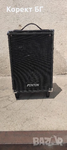 Преносима тонколона Fenton STO50 с вграден акумулатор. 