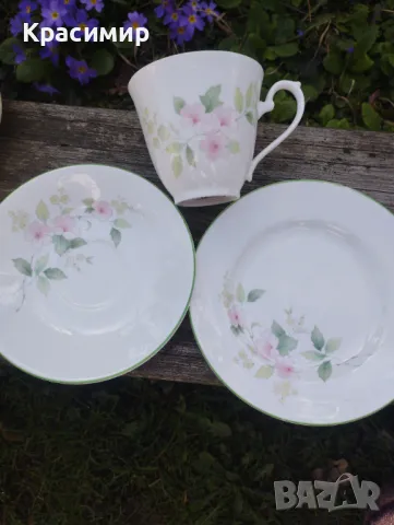 3 бр. троен сет Royal Kendall от фин костен порцелан.  12 лв. за бр., снимка 6 - Сервизи - 47723954