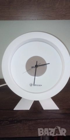 Часовник ношна лампа - Trilux, снимка 4 - Настолни лампи - 52722233