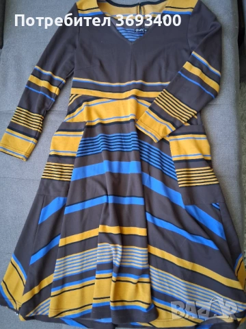 Рокля на Lucy