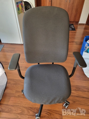 Офис стол с подлакътници - IKEA SMORKULL