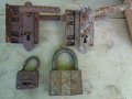 Стари брави и катинари, снимка 1 - Антикварни и старинни предмети - 24205745