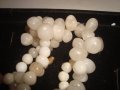 АРТ КОЛИЕ от МЛЕЧЕН БЯЛ КВАРЦ ПОЛУСКЪПОЦЕНЕН КАМЪК РЪЧНО НАНИЗАНО 16561, снимка 15