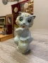 Порцеланова фигурка „Котка с кана“, снимка 1