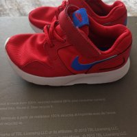 Детски маратонки Nike размер 26, снимка 2 - Детски маратонки - 37406868