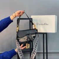 Дамски чанти Dior, 4 модела, снимка 6 - Чанти - 38816062