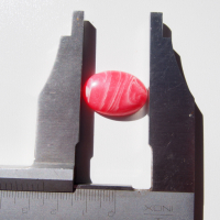 Естествен полускъпоценен камън кабошон- розов родонит, снимка 2 - Колиета, медальони, синджири - 36551259