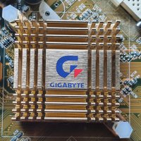 Gigabyte GA-7ZXE, снимка 1 - Дънни платки - 30732047