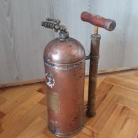 Стар френски меден пожарогасител, снимка 2 - Антикварни и старинни предмети - 44179138