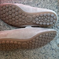 Велурени обувки, от снимката изглеждат на петна , снимка 2 - Дамски ежедневни обувки - 42056839