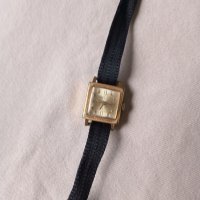 Ръчен часовник  за колекция, снимка 2 - Други ценни предмети - 40273601