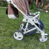 Комбинирана бебешка количка Bexa Ideal, снимка 8 - Детски колички - 37278076