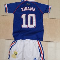Детски екип Зидан - Франция ретро легенди , снимка 1 - Футбол - 44743434