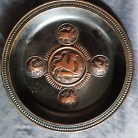 медна чиния за декорация, снимка 1 - Антикварни и старинни предмети - 29149443